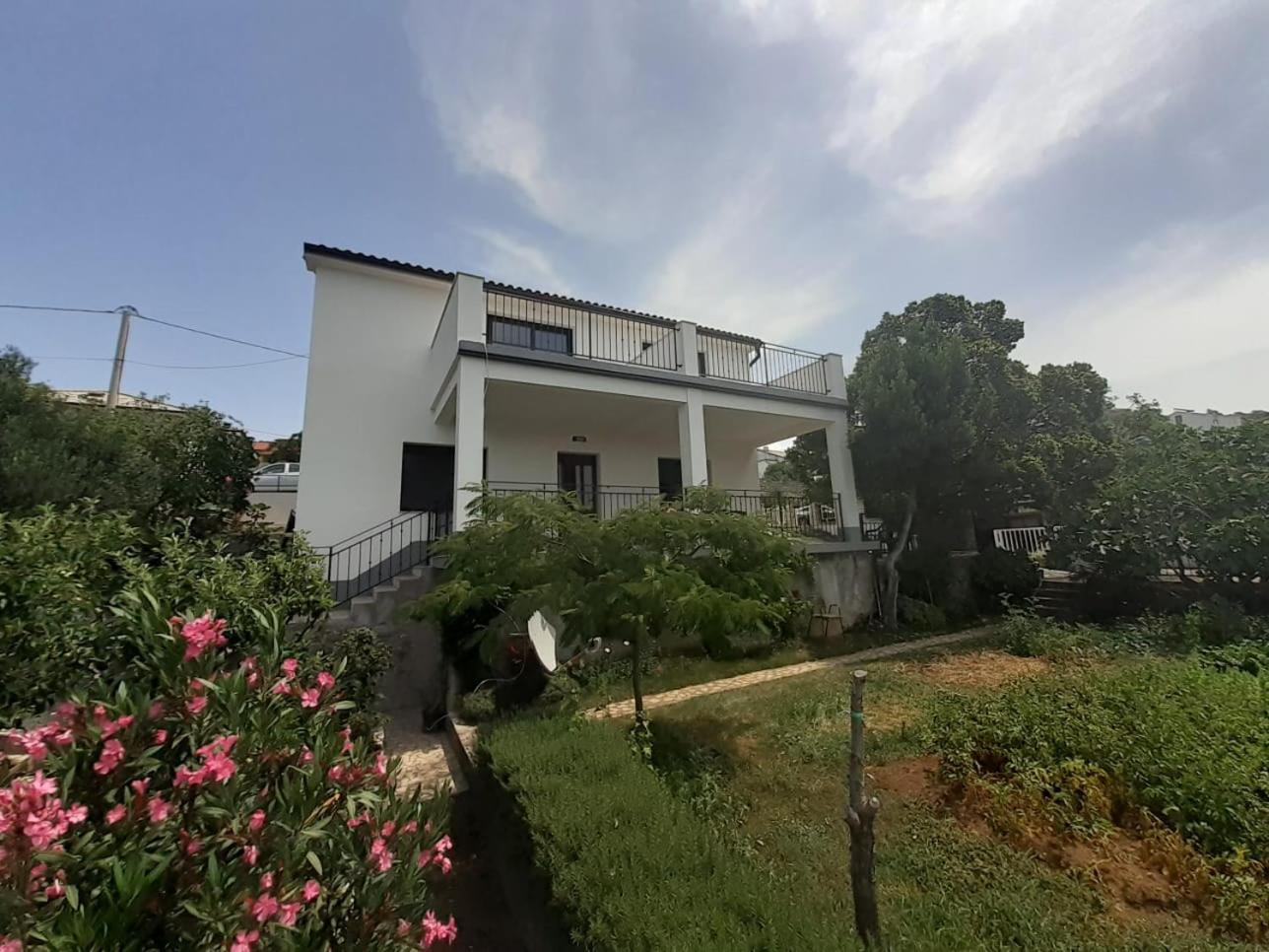 Apartmani "Mnm", Senj Senj  Exteriér fotografie