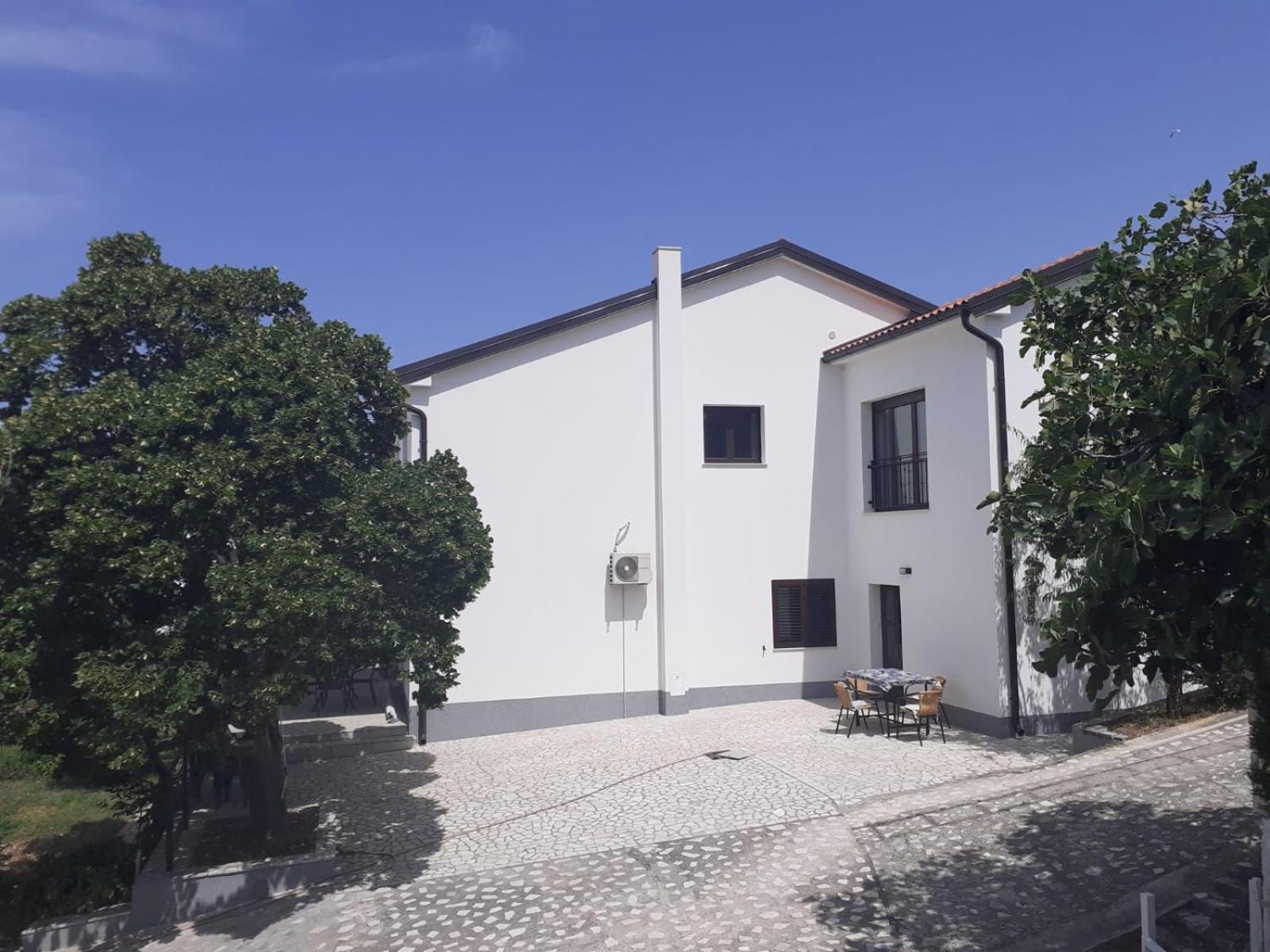 Apartmani "Mnm", Senj Senj  Exteriér fotografie